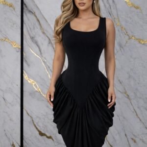 black figure fitted dress with volume below the waist